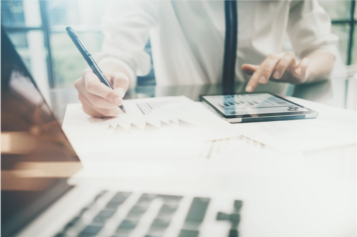 裝修管理軟件要結(jié)合行業(yè)現(xiàn)狀對癥下藥